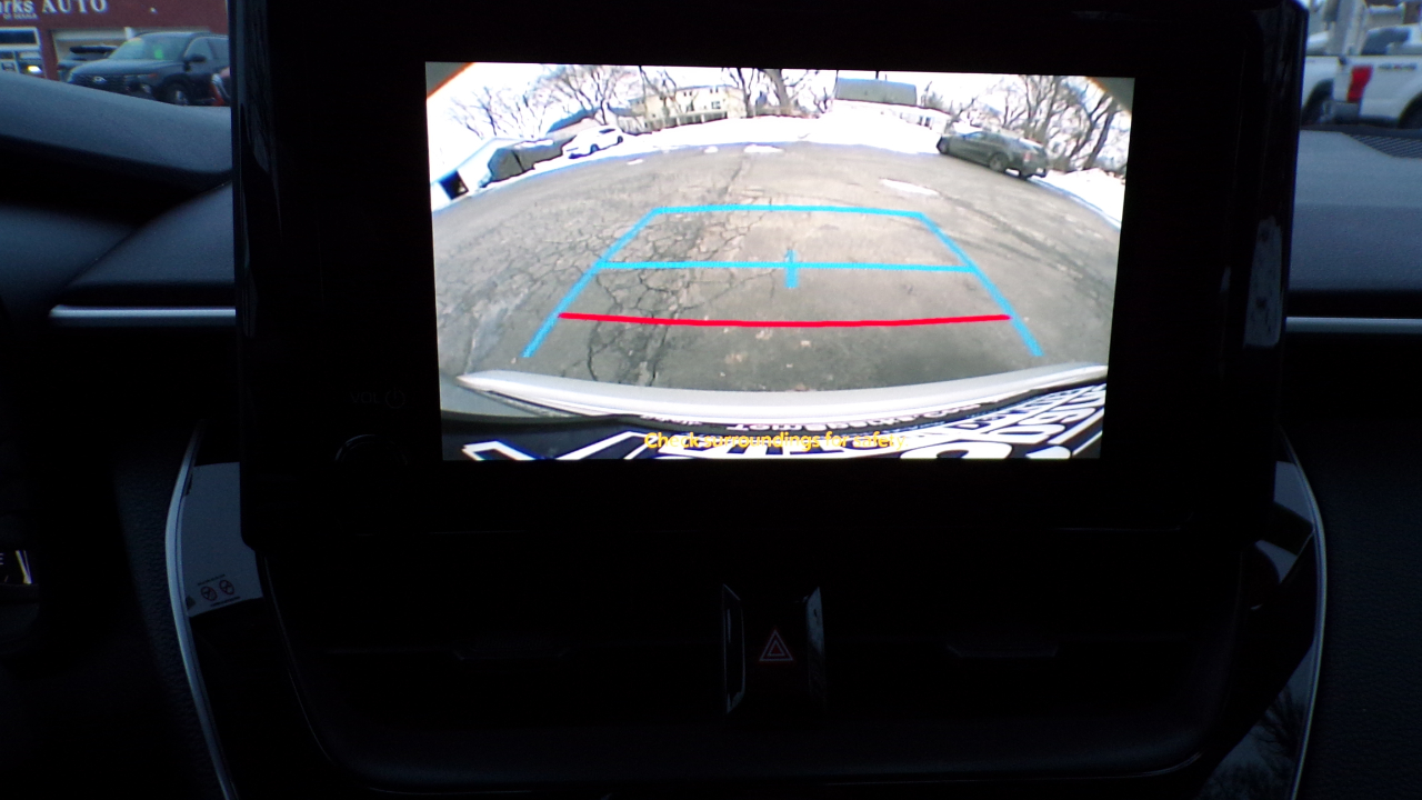 Toyota Corolla LE 2025