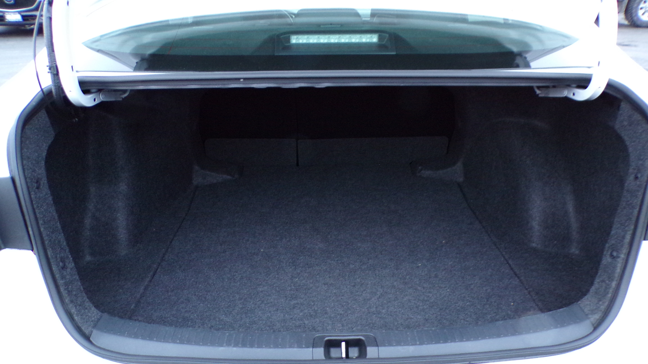 Toyota Corolla LE 2025