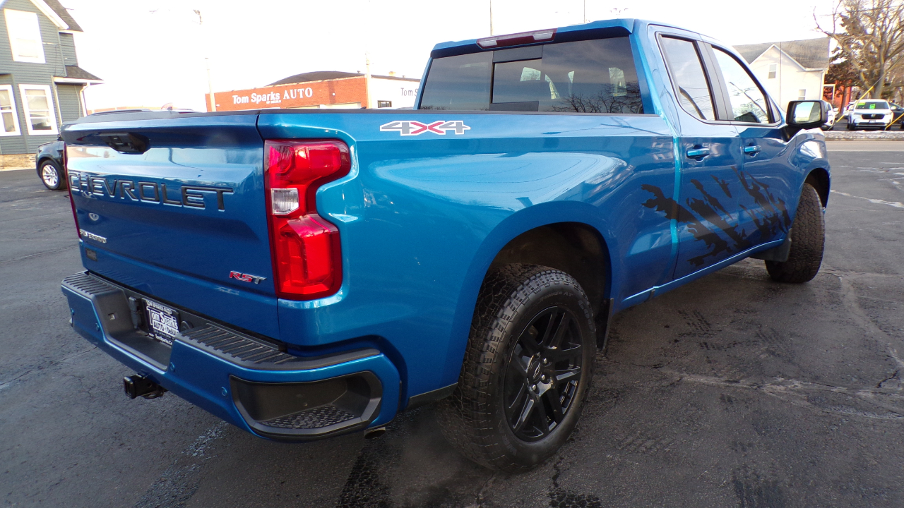 Chevrolet Silverado 1500 4WD Double Cab 147" RST 2023