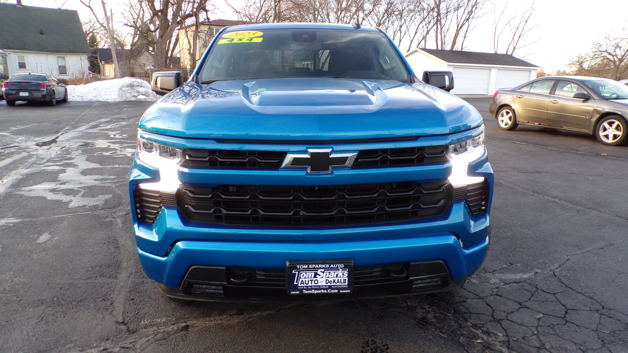 Chevrolet Silverado 1500 4WD Double Cab 147" RST 2023