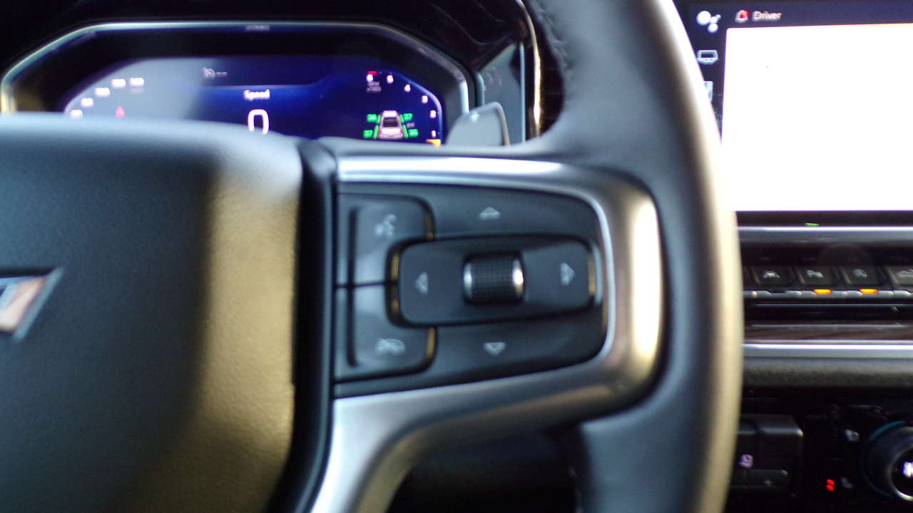 Chevrolet Silverado 1500 4WD Double Cab 147" RST 2023