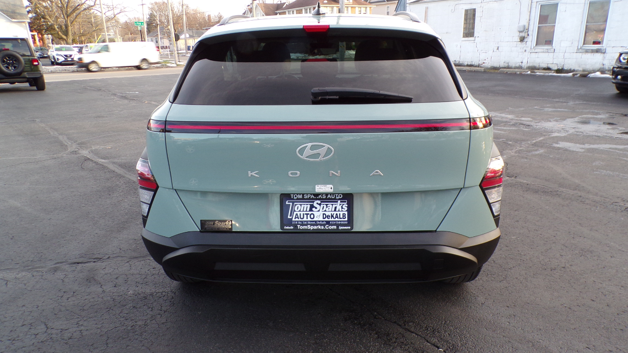 Hyundai Kona SEL 2025