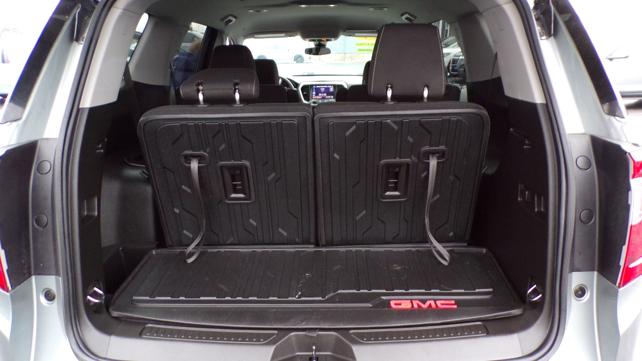 GMC Acadia AWD 4dr SLE 2023