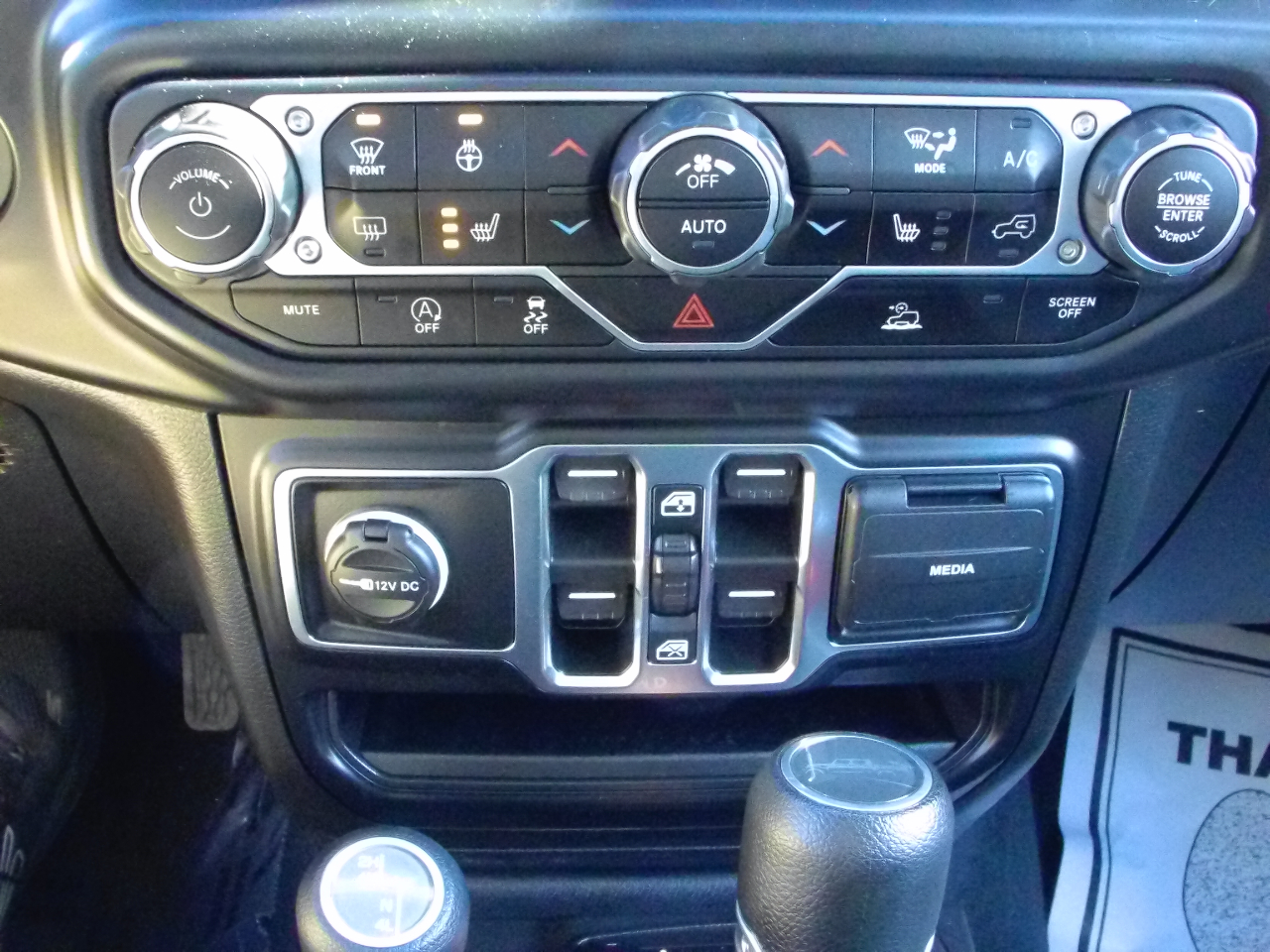 Jeep Gladiator Willys 4x4 2023