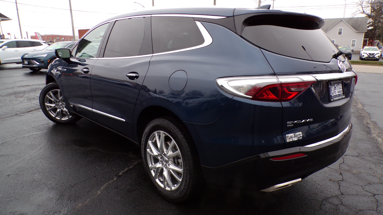 Buick Enclave AWD 4dr Essence 2023