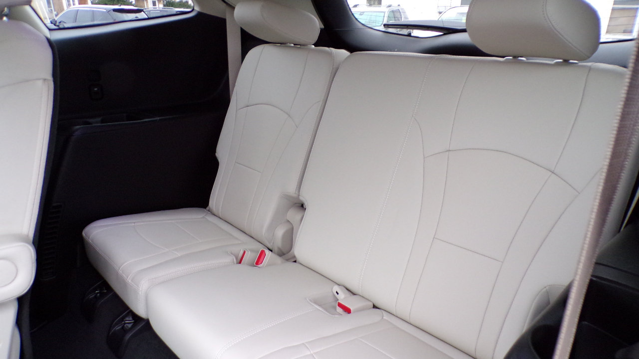 Buick Enclave AWD 4dr Essence 2023