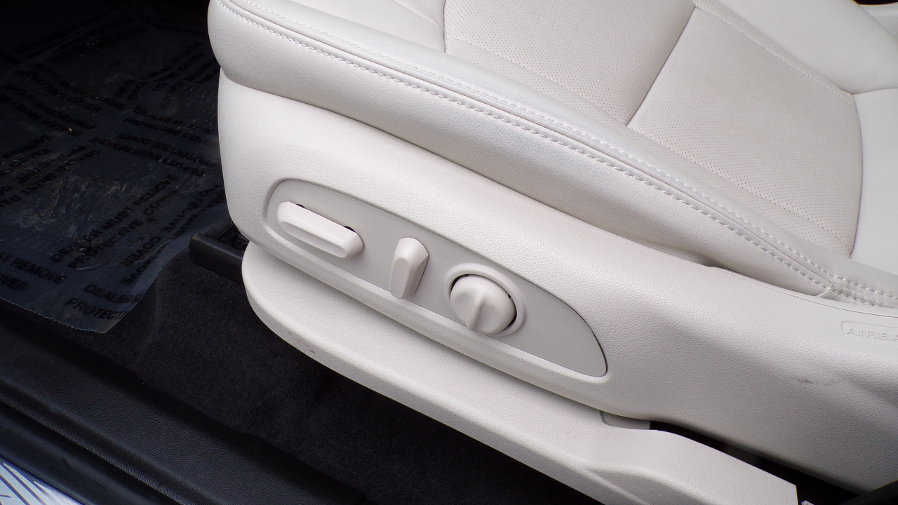 Buick Enclave AWD 4dr Essence 2023