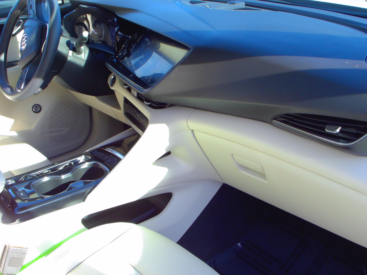 Buick Envision Essence AWD 2023