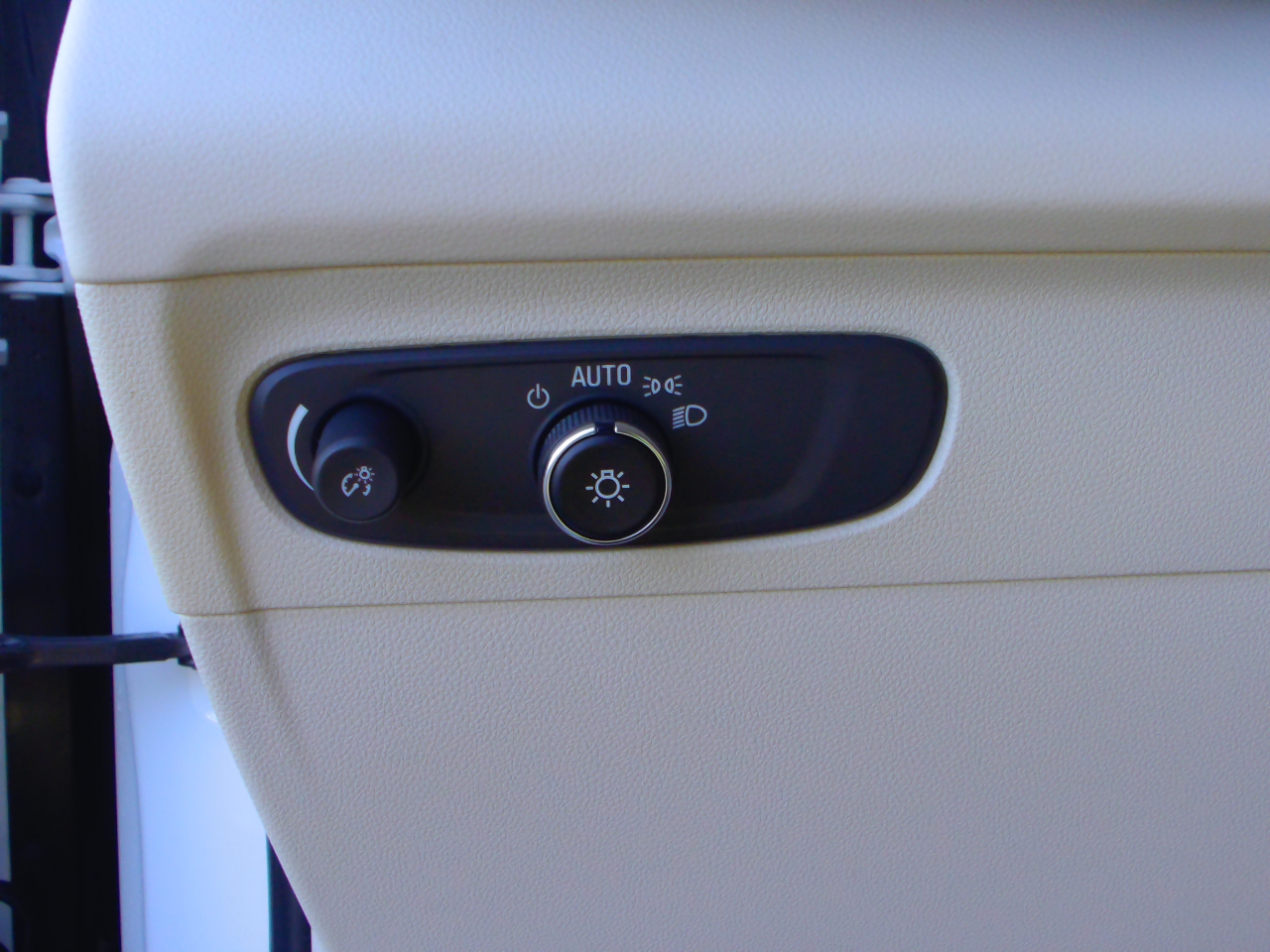 Buick Envision Essence AWD 2023