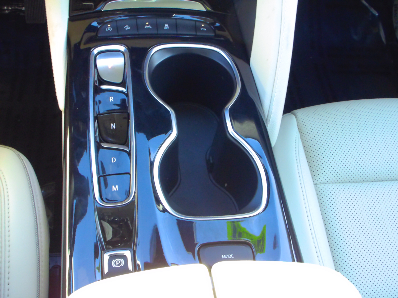 Buick Envision Essence AWD 2023