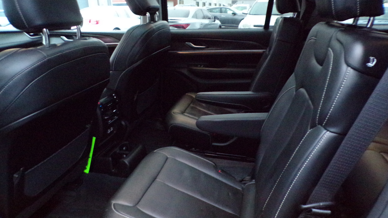 Jeep Grand Cherokee L Limited 4x4 2023