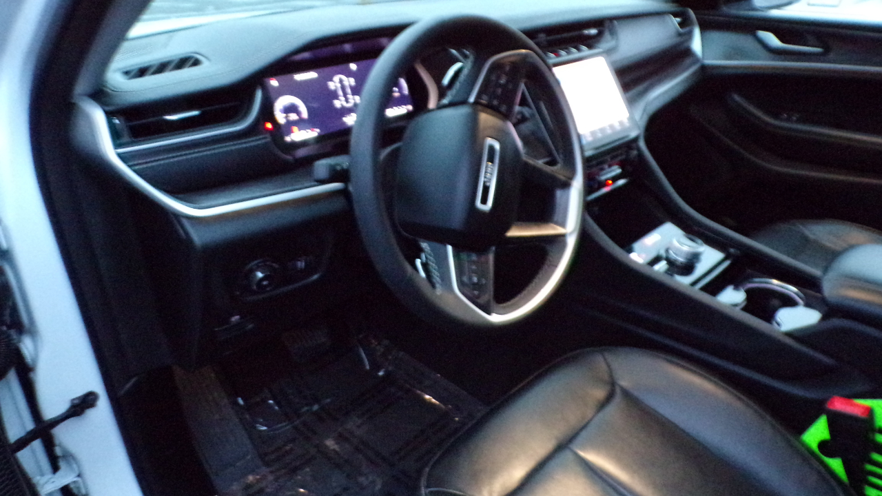 Jeep Grand Cherokee L Limited 4x4 2023