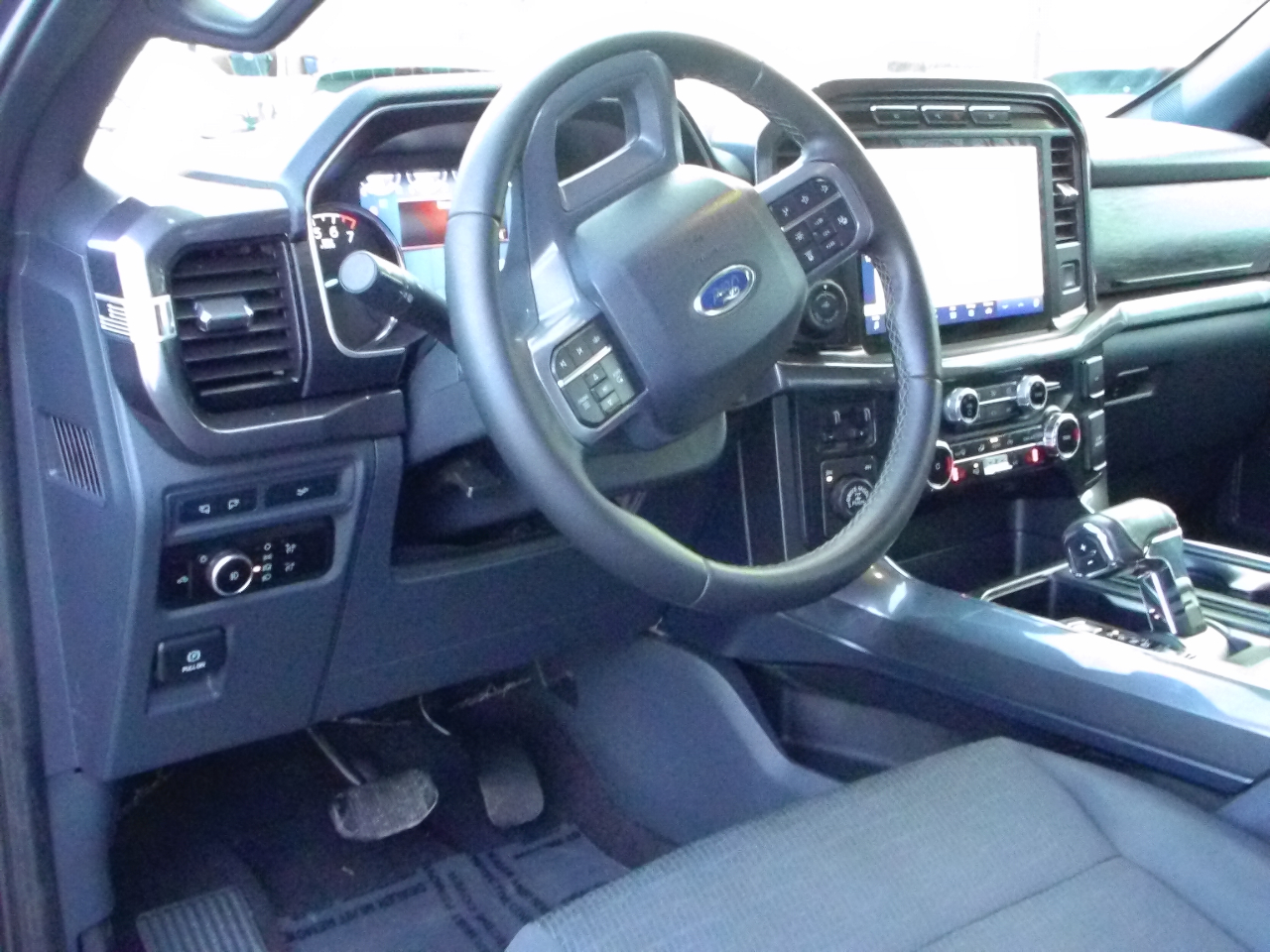 Ford F-150 XLT SuperCrew 5.5-ft. Bed 4WD 2023