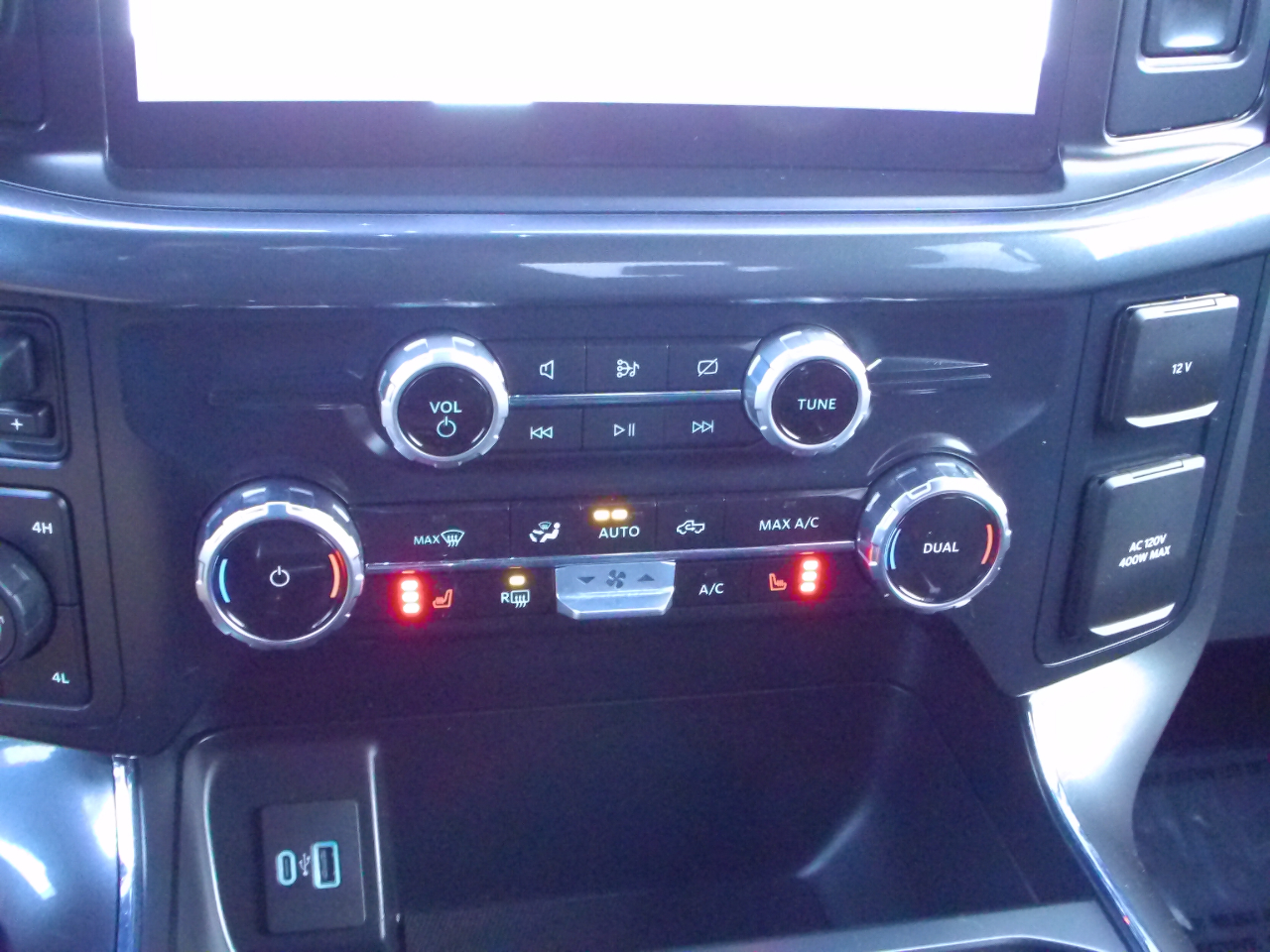 Ford F-150 XLT SuperCrew 5.5-ft. Bed 4WD 2023