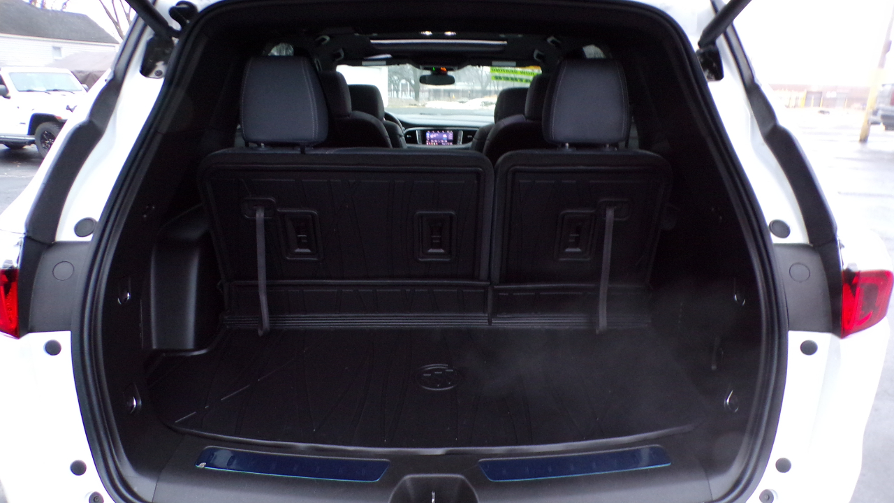 Buick Enclave Essence 2023