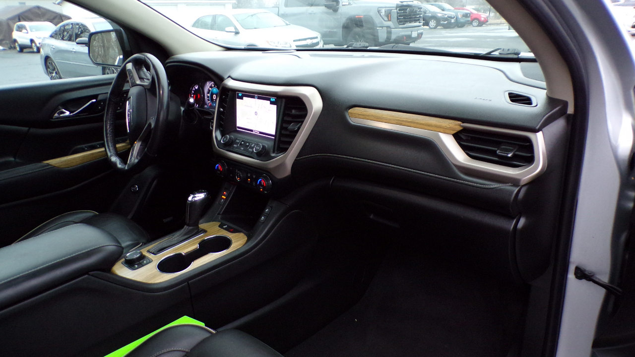 GMC Acadia Denali 2018