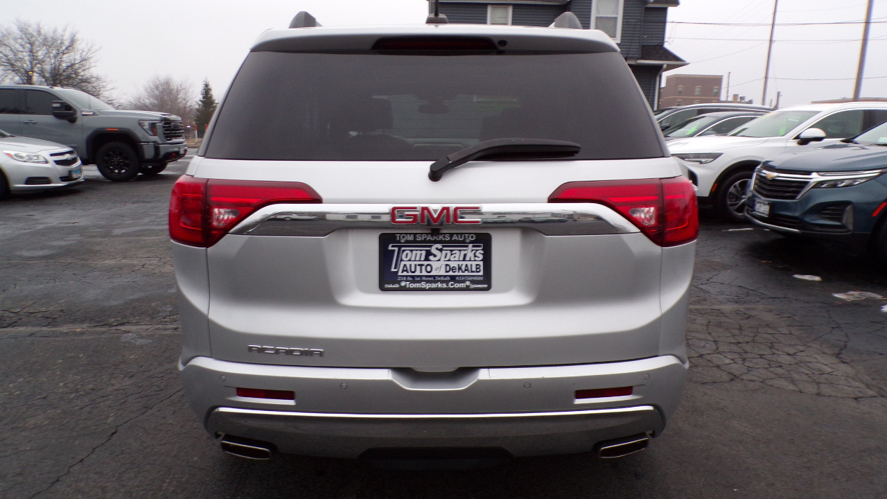 GMC Acadia Denali 2018