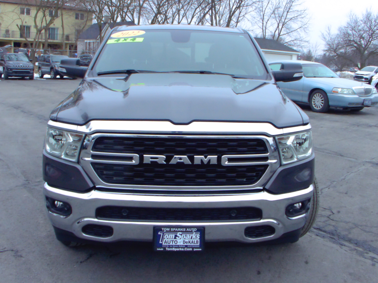 RAM 1500 Big Horn 4x4 Crew Cab 5'7" Box 2022