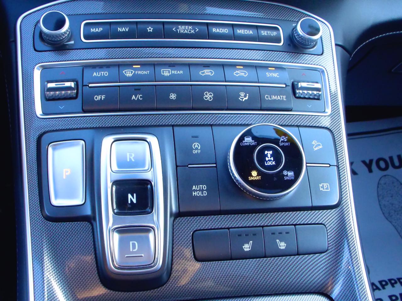 Hyundai Santa Fe SEL AWD 2023