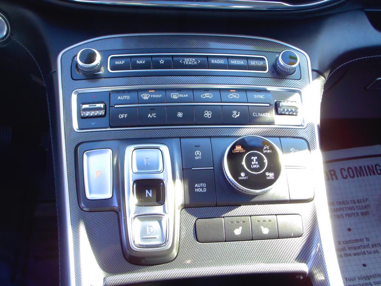 Hyundai Santa Fe SEL AWD 2023