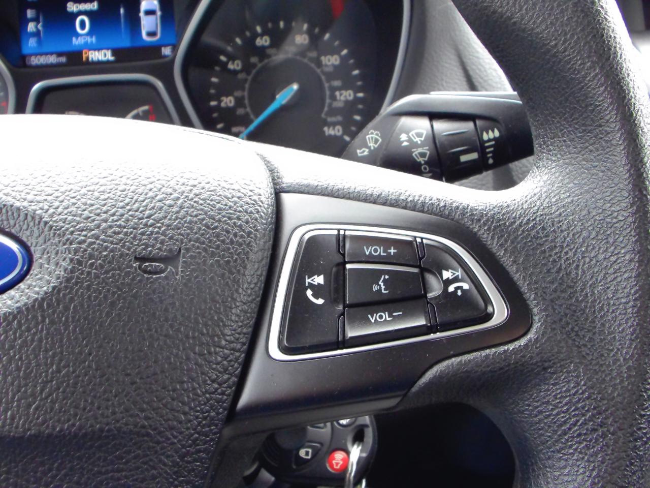 Ford Focus SE Sedan 2017