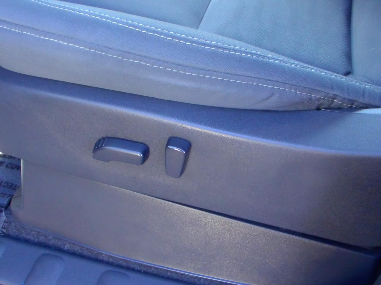 Nissan Frontier Crew Cab 4x4 SV Auto 2023