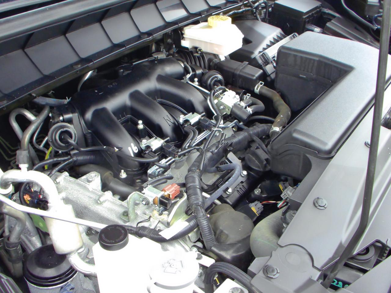 Nissan Pathfinder SV 4WD 2025