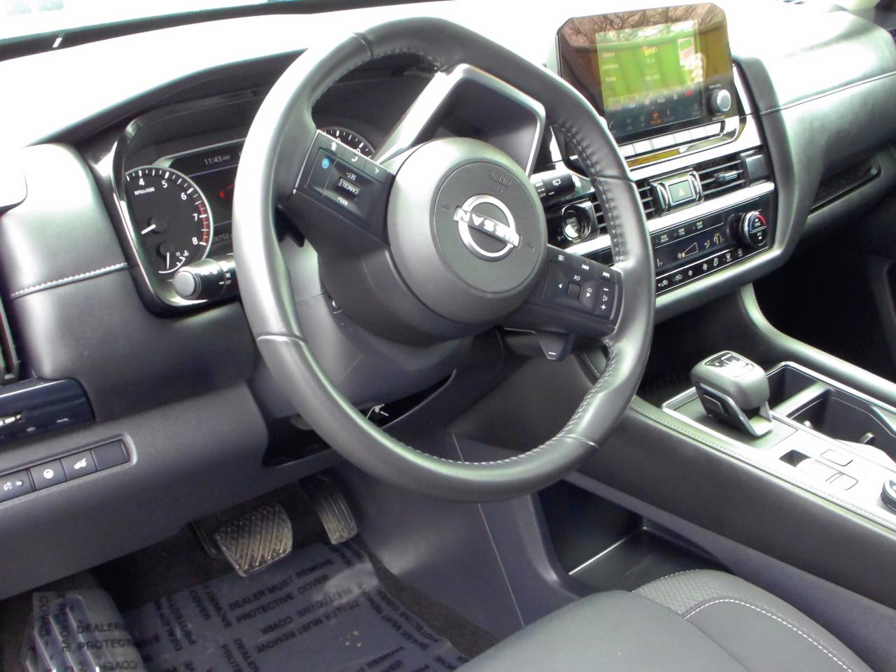 Nissan Pathfinder SV 4WD 2025