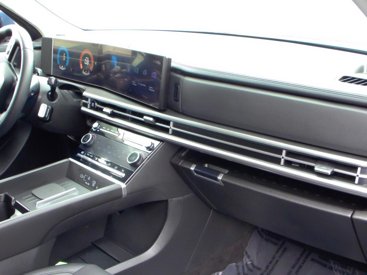 Hyundai Santa Fe SEL AWD 2025