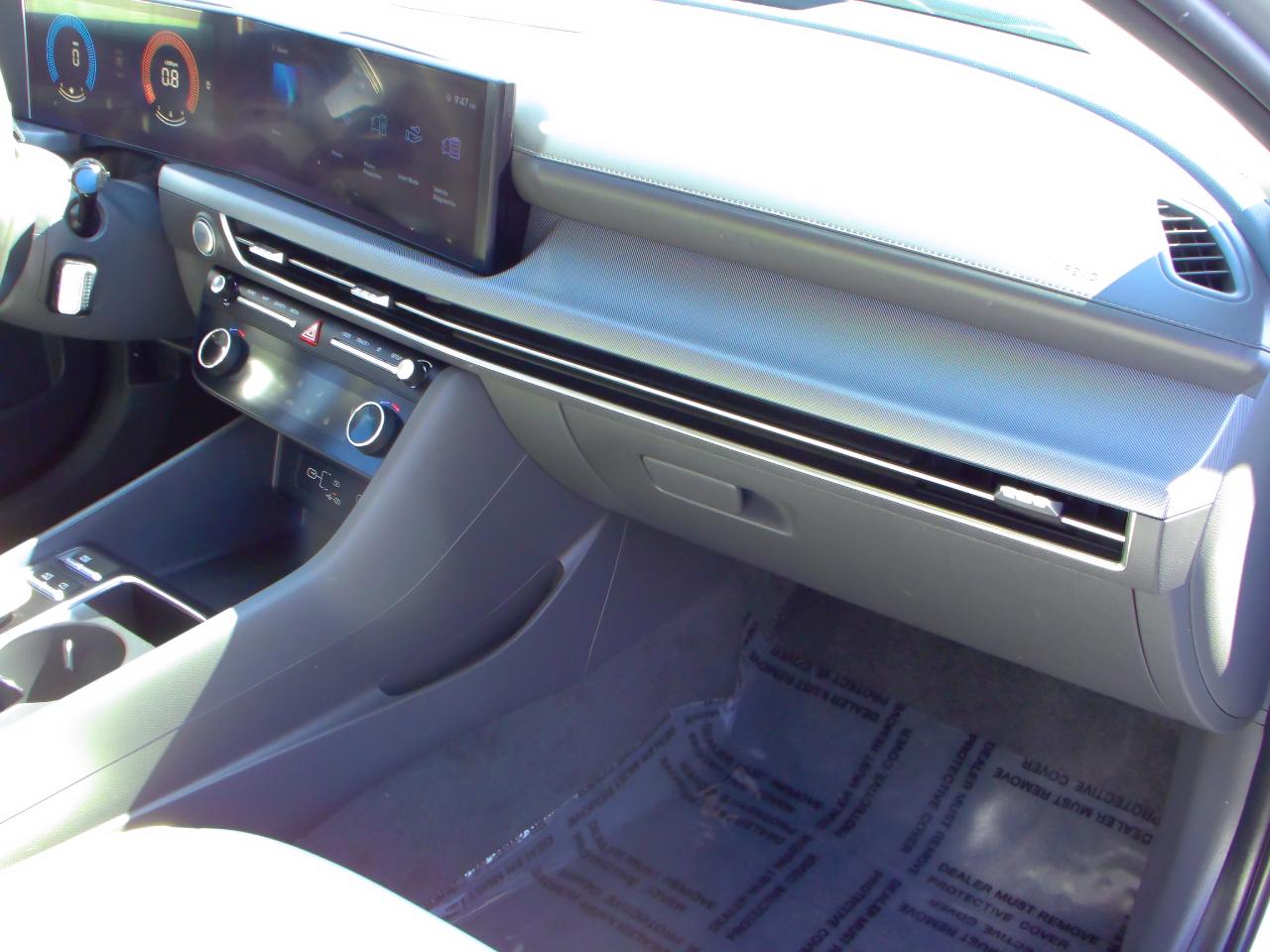 Hyundai Sonata SEL FWD 2025