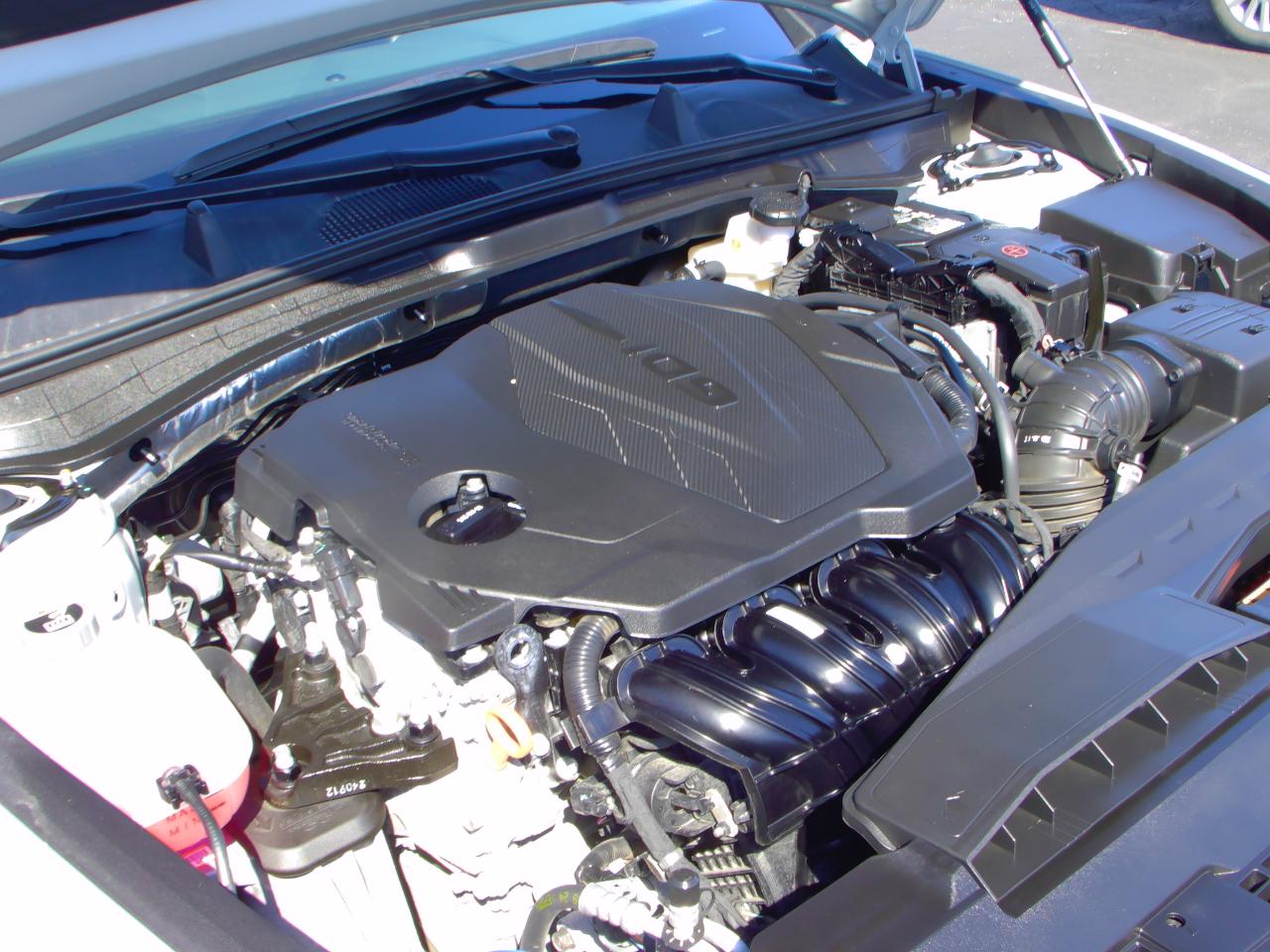 Hyundai Sonata SEL FWD 2025