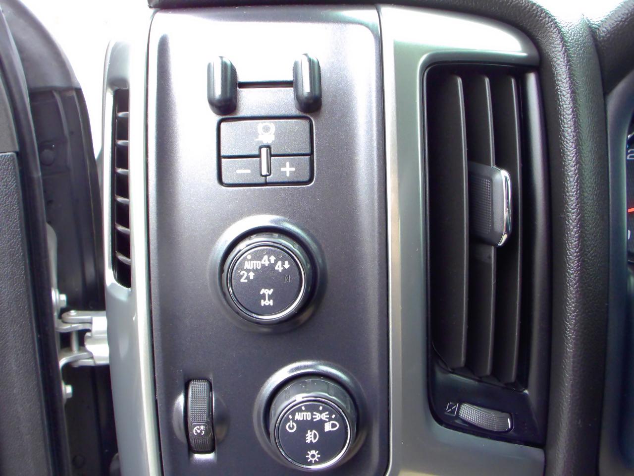 Chevrolet Silverado 1500 LD LT Dbl Cab 4WD 2019