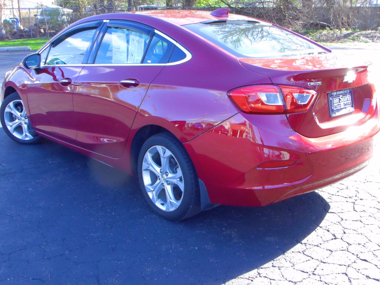 Chevrolet Cruze 4dr Sdn 1.4L Premier w/1SF 2018