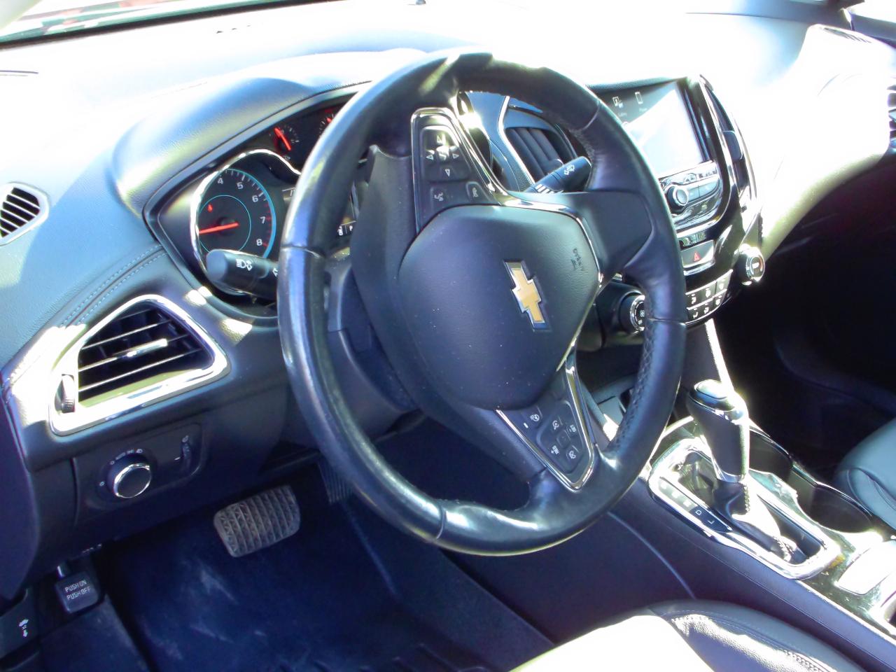 Chevrolet Cruze 4dr Sdn 1.4L Premier w/1SF 2018