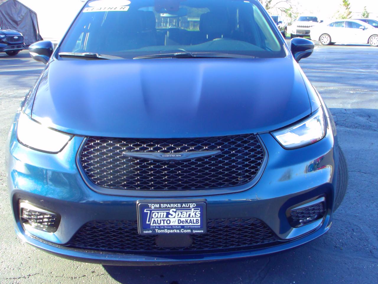 Chrysler Pacifica Hybrid Touring L FWD 2022