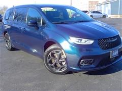 2022 Chrysler Pacifica 