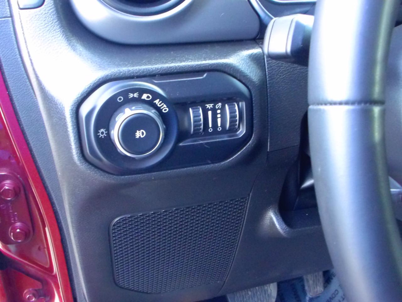 Jeep Wrangler Willys 4x4 2022