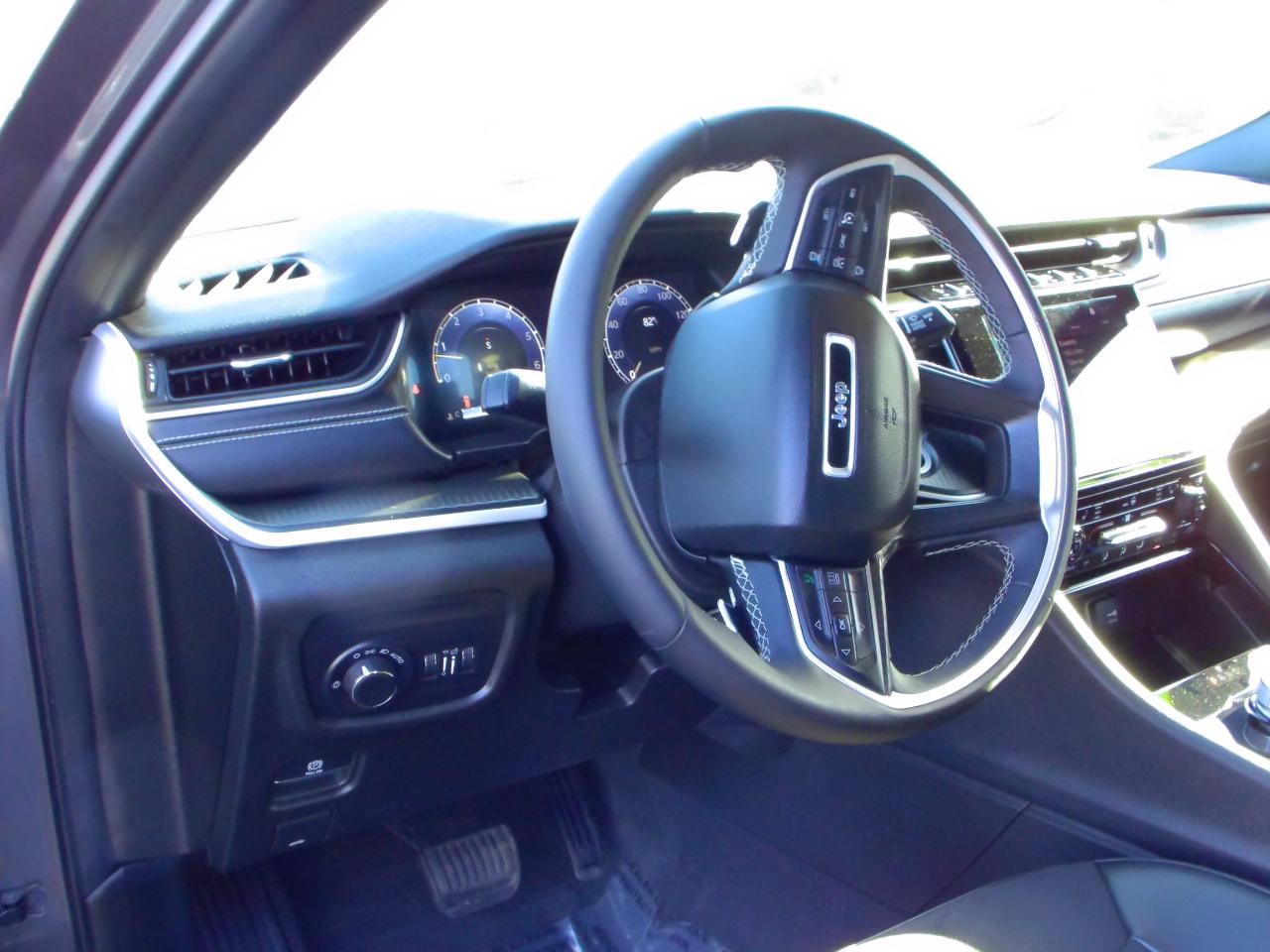 Jeep Grand Cherokee Altitude 4x4 2023