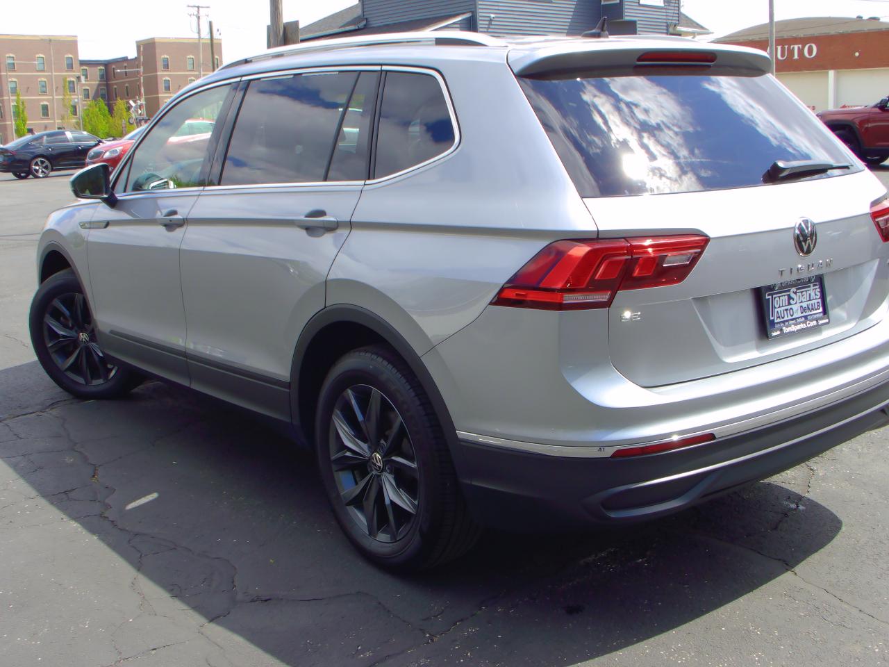 Volkswagen Tiguan 2.0T SE 4MOTION 2023