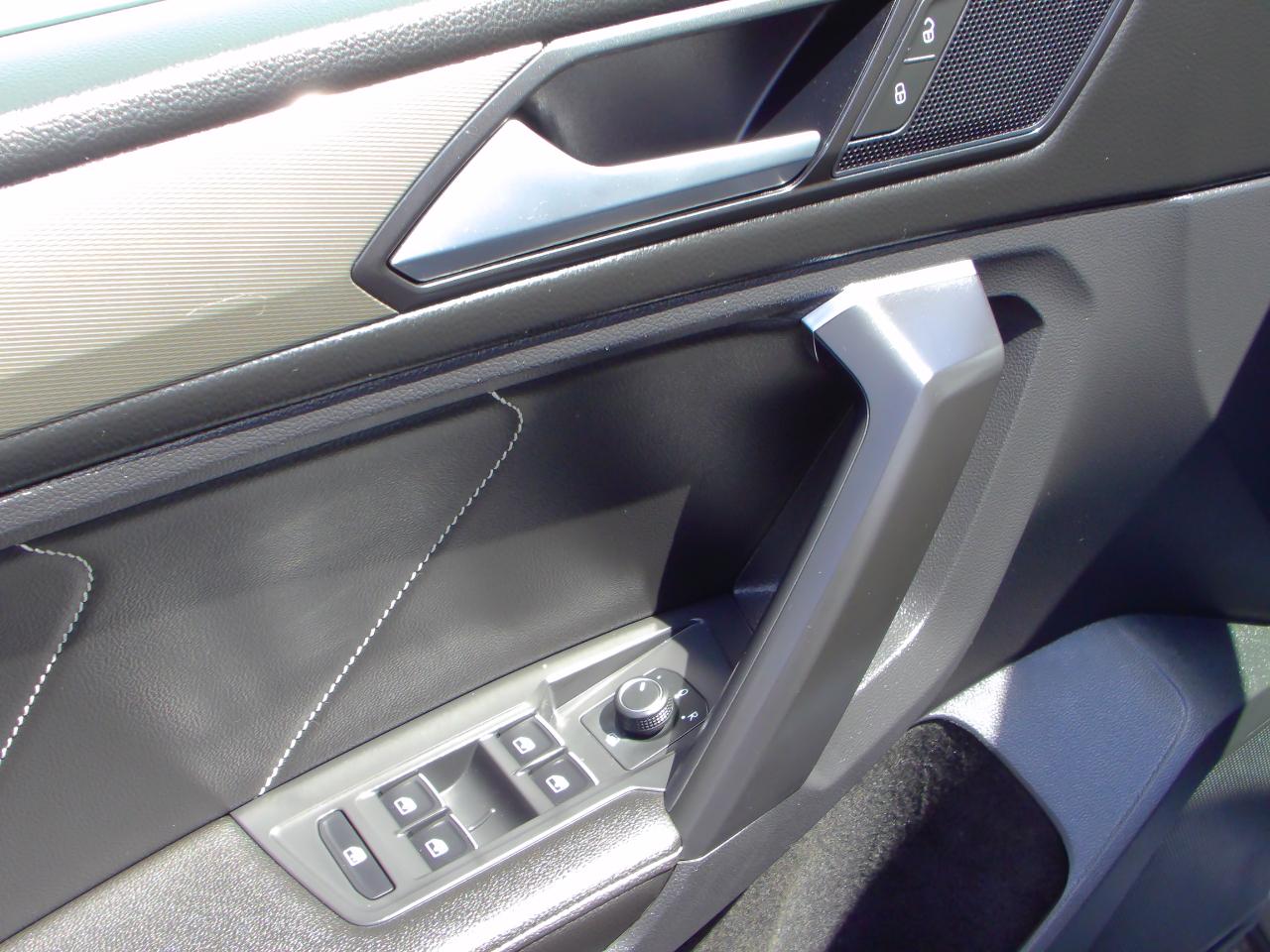 Volkswagen Tiguan 2.0T SE 4MOTION 2023