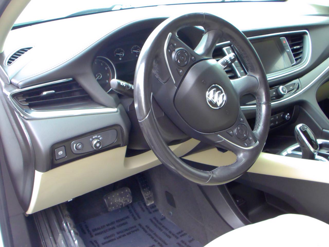 Buick Enclave AWD 4dr Essence 2019