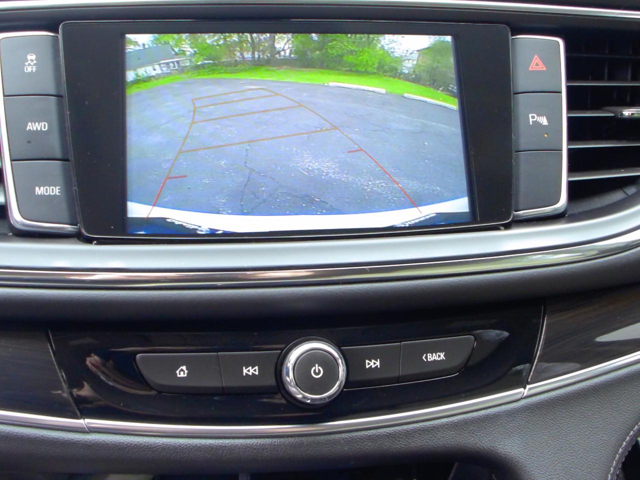 Buick Enclave AWD 4dr Essence 2019