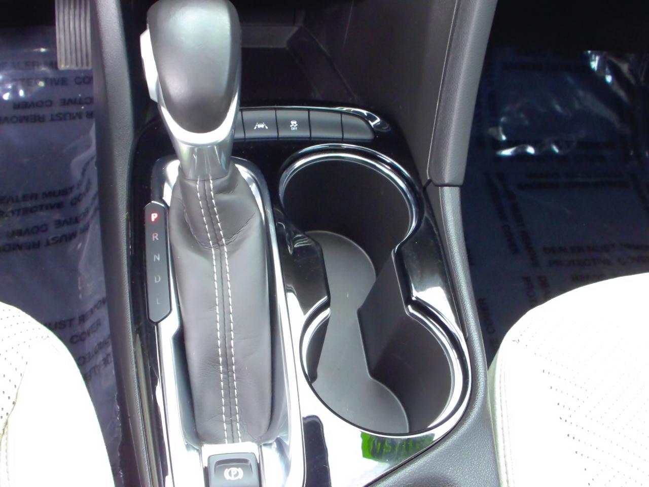 Buick Encore GX FWD 4dr Essence 2023