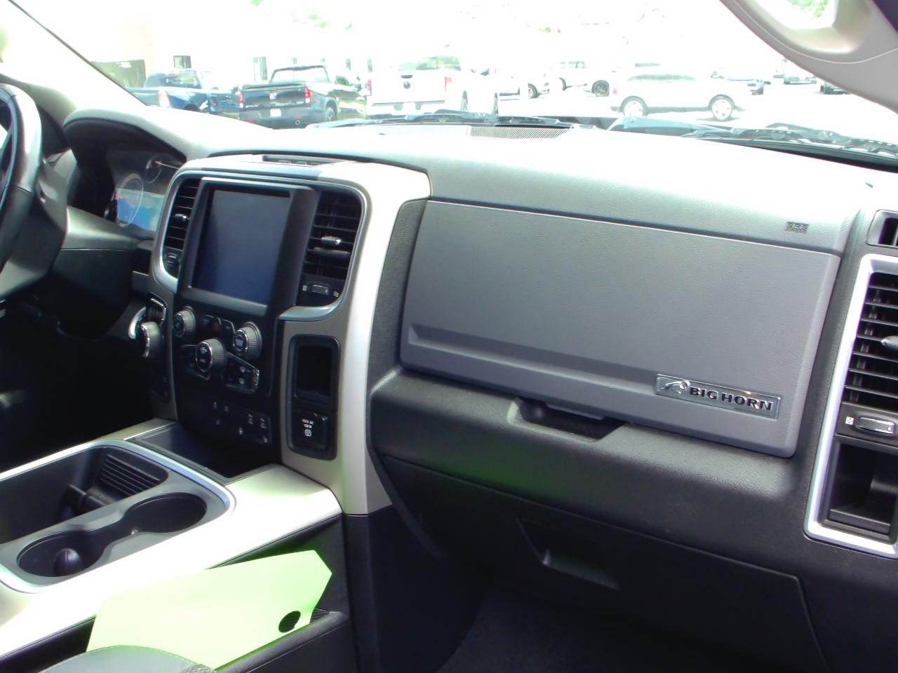 RAM 1500 Big Horn 4x4 Crew Cab 5'7" Box 2018