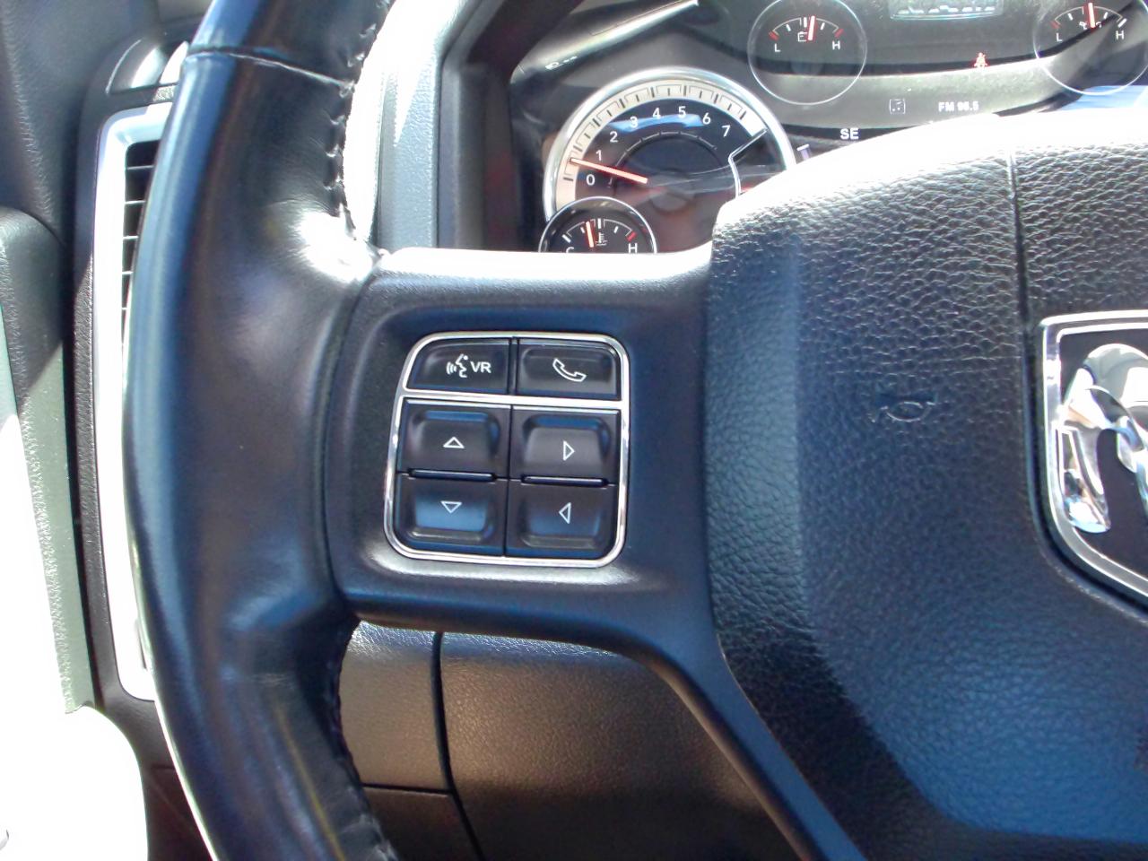 RAM 1500 Big Horn 4x4 Crew Cab 5'7" Box 2018