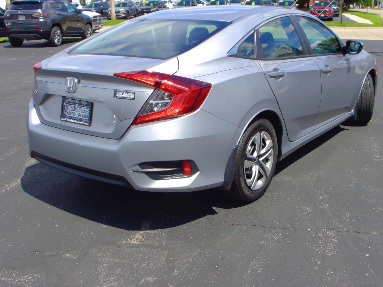 Honda Civic Sedan 4dr Auto LX 2016