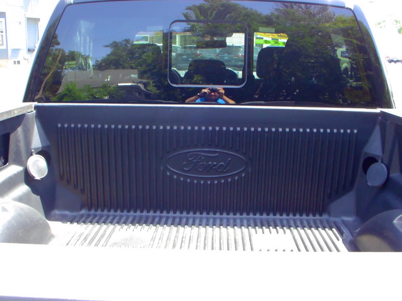 Ford F-150 XLT 4x4 SuperCrew 2023
