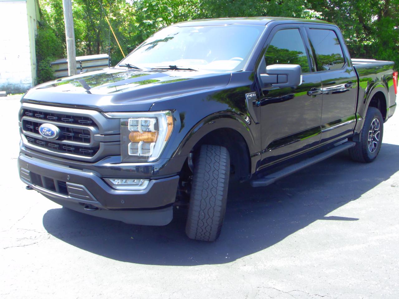 Ford F-150 XLT 4x4 SuperCrew 2023