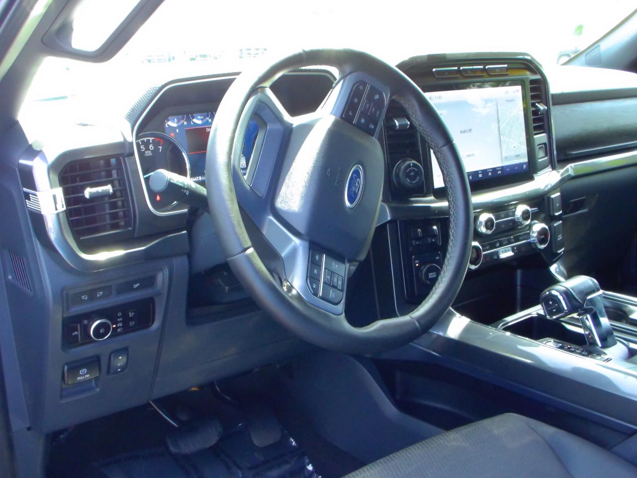 Ford F-150 XLT 4x4 SuperCrew 2023