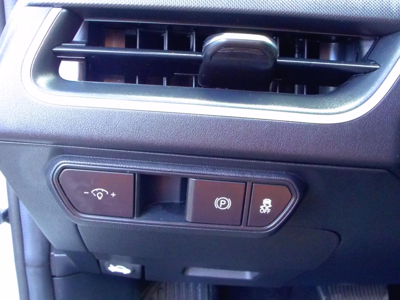 Kia K4 LXS FWD 2025